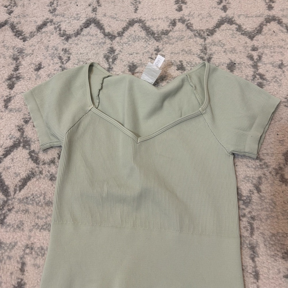 Nikibiki Green Tee